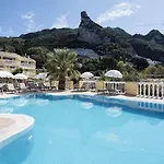 Sea Breeze & 4* Agios Gordios (Corfu)