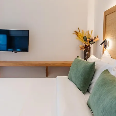 Aparthotel Sea Breeze &