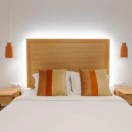 Aparthotel Sea Breeze &