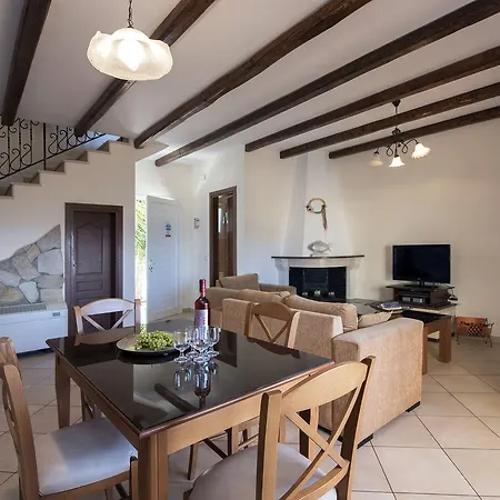 Sea Breeze Hotel&apartments 4* Agios Gordios (Corfu)