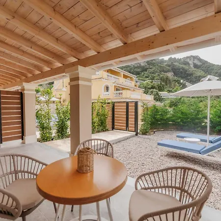 Sea Breeze & Aparthotel Agios Gordios (Corfu)