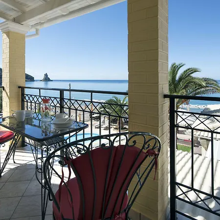 Sea Breeze & آغيوس غوذيوس