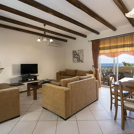 Sea Breeze & 4* آغيوس غوذيوس