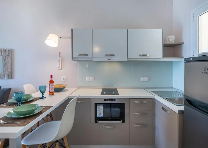 Sea Breeze & Hotel de apartamente 4*