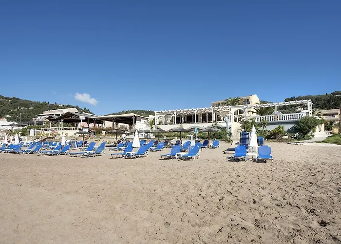 Aparthotel Sea Breeze & 4*